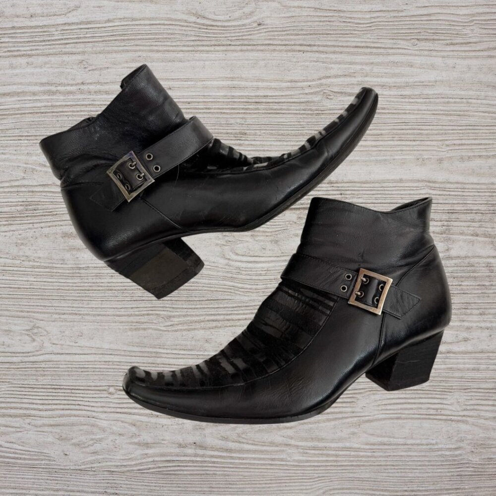 Rupert Sanderson Black Leather Moto Ankle Boots Square Toe EU 38 Western Vintage